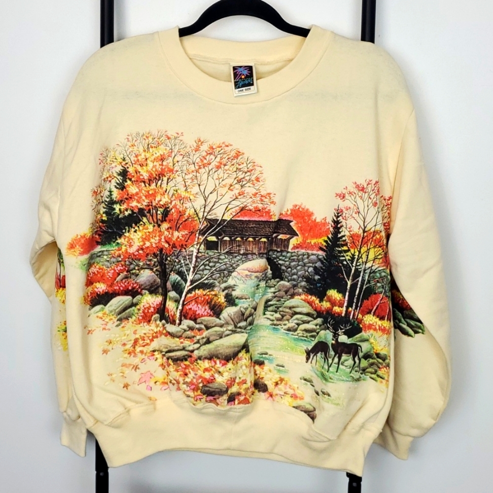 Vintage 90s Animal Waterfall Graphic Sweatshirt Crewneck Autumn